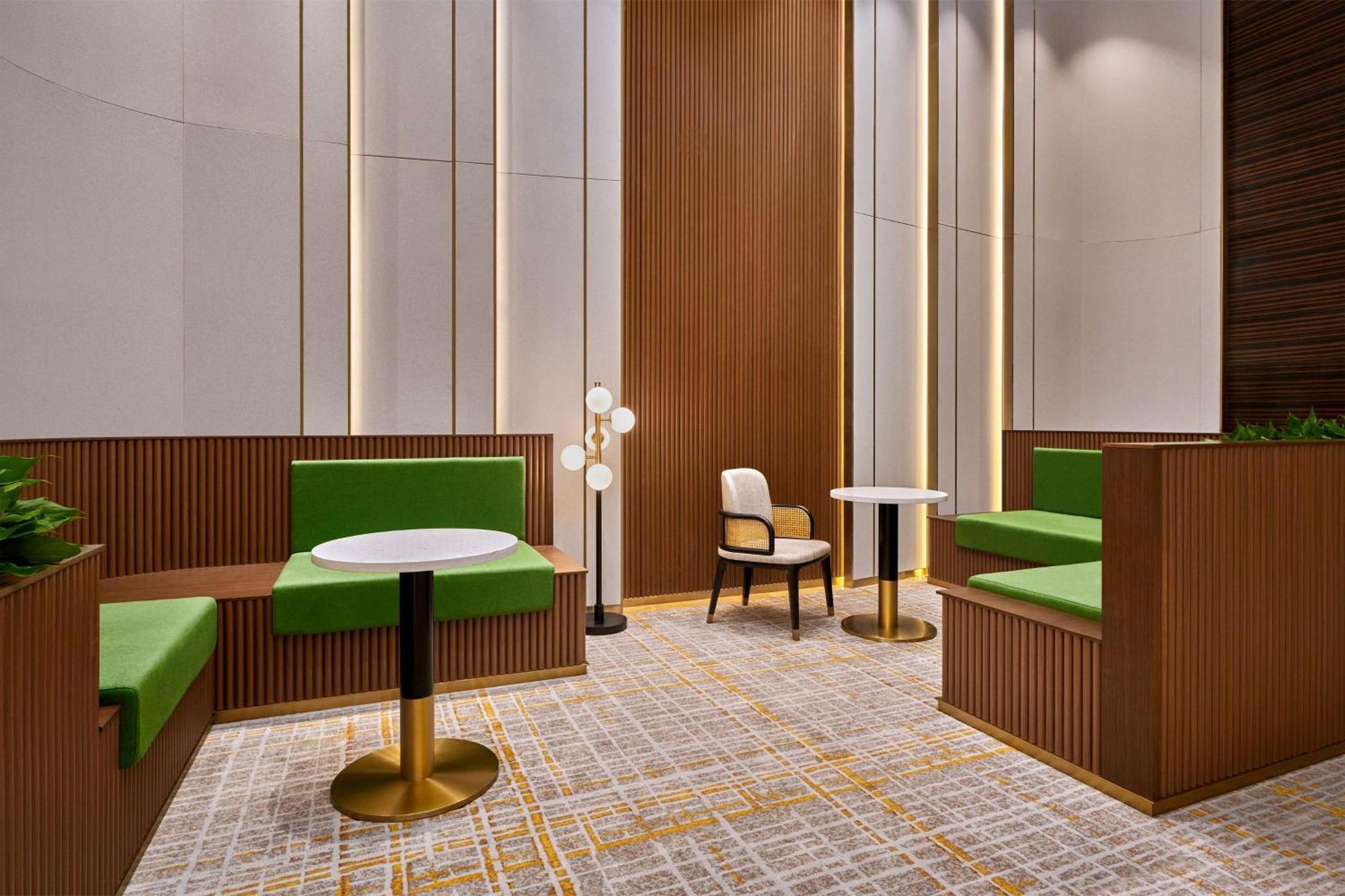 Hilton Garden Inn Wuhan Hankou Exterior foto